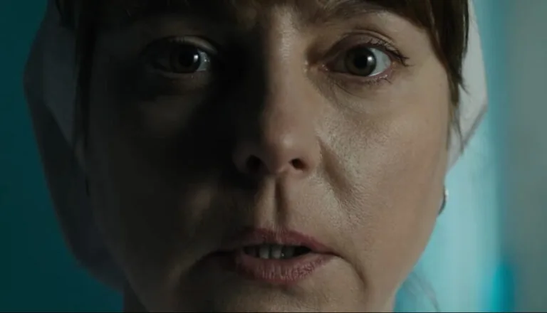 Момент из 5 серии 1 сезона