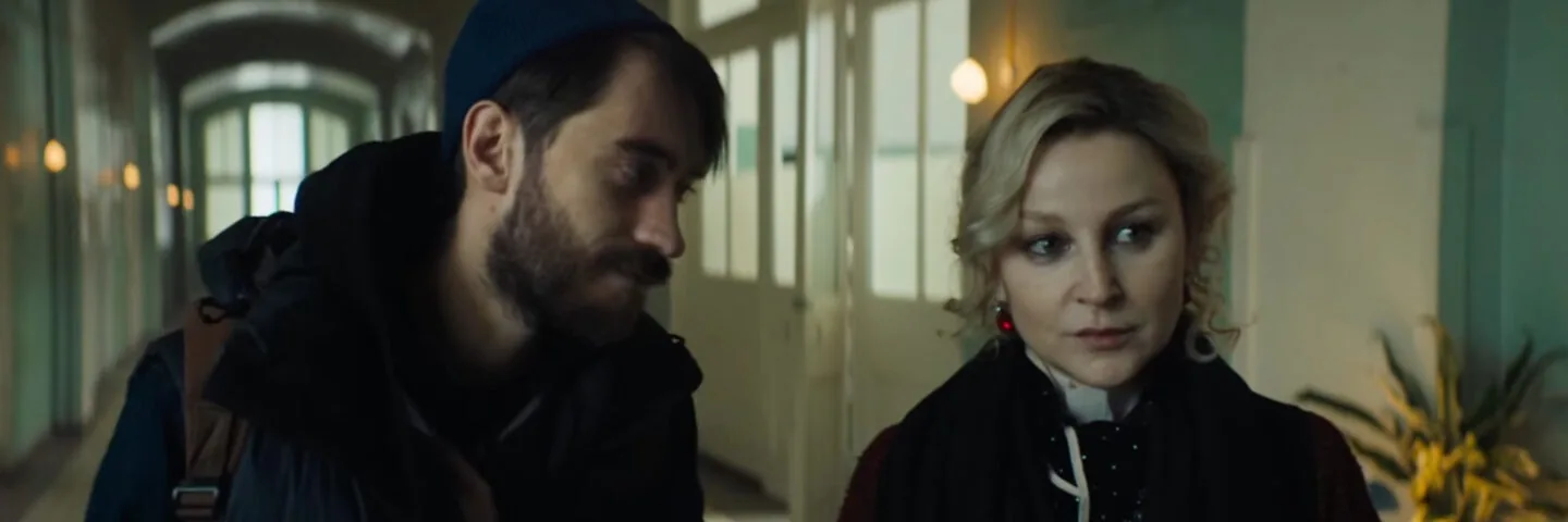 Кадр из 8 серии 1 сезона