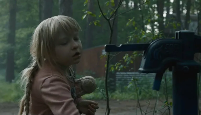 Момент из 4 серии 2 сезона